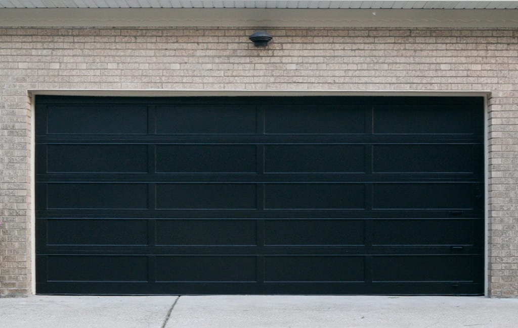 paint a garage door