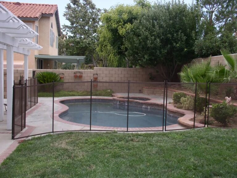 Cheapest Ways to Install Pool Fence DIY