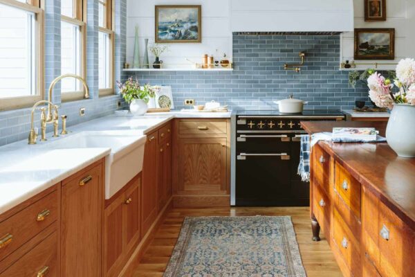 Will oak cabinets be fashionable again?