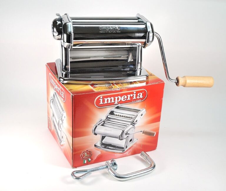 A Complete Guide to Mastering Pasta With the Imperia Pasta Machine
